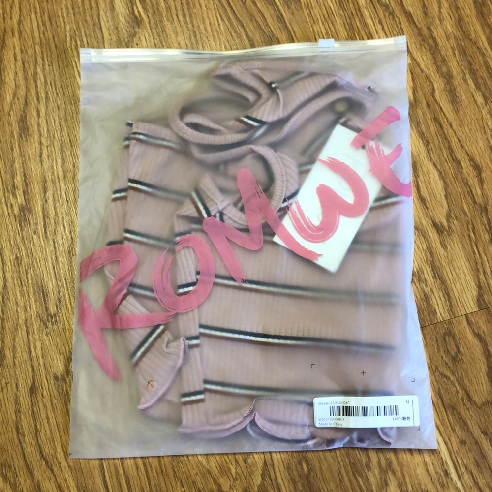 Women’s crop top